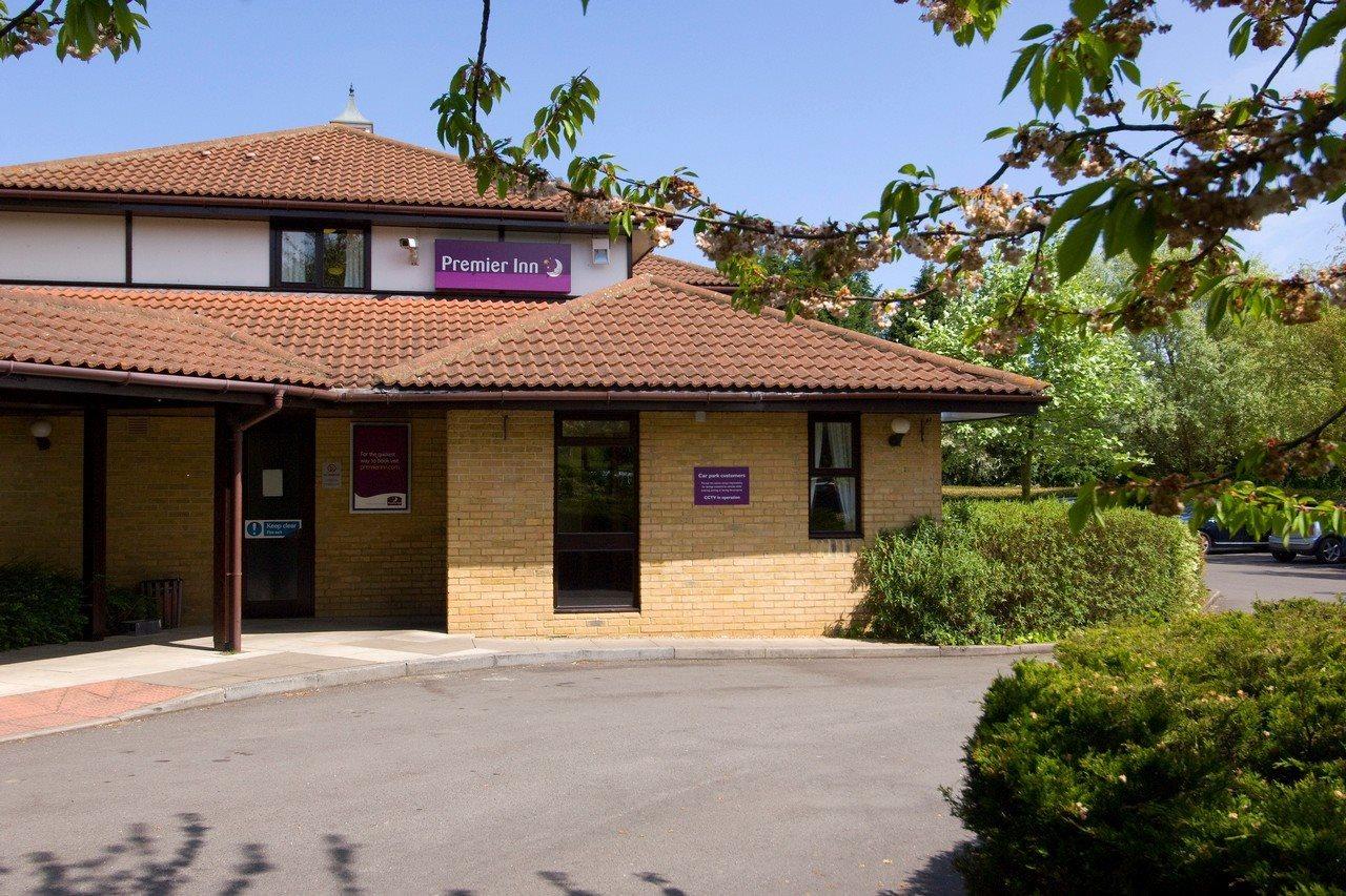 Premier Inn Peterborough - Ferry Meadows Luaran gambar