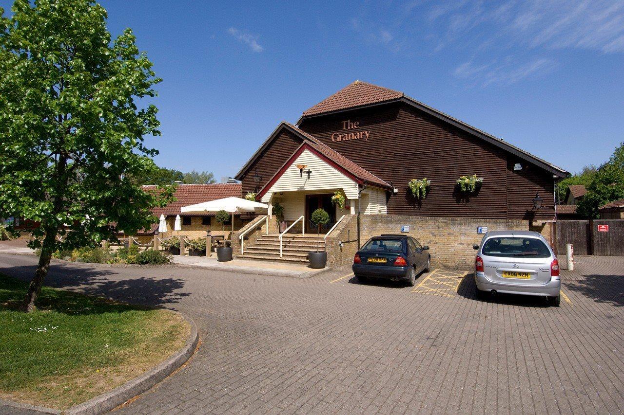 Premier Inn Peterborough - Ferry Meadows Luaran gambar