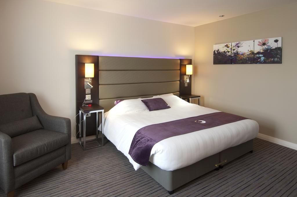 Premier Inn Peterborough - Ferry Meadows Luaran gambar