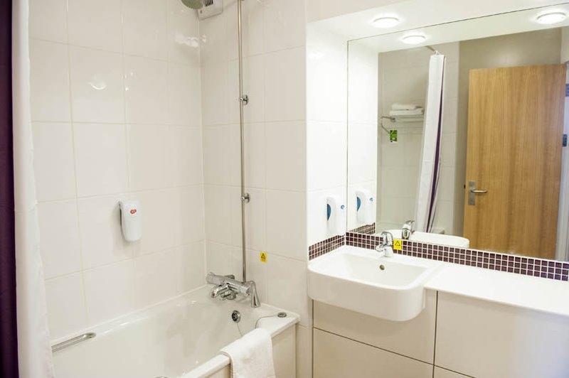 Premier Inn Peterborough - Ferry Meadows Luaran gambar